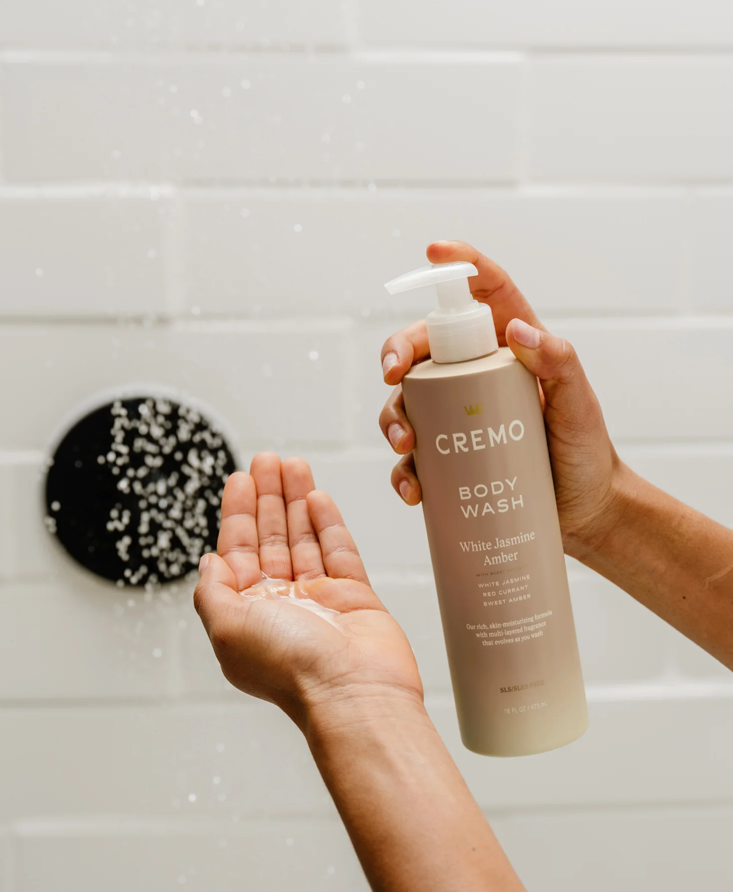 White Jasmine Amber Body Wash - Image 4